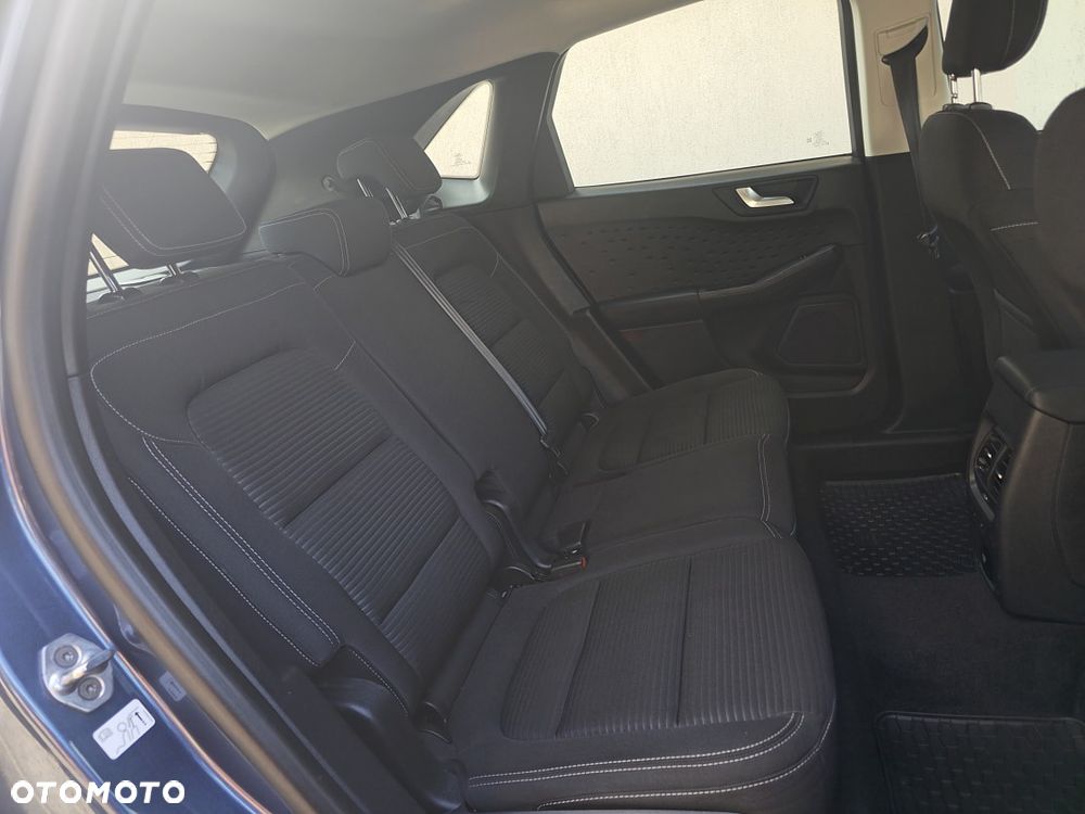 Ford Kuga 1.5 TDCi 2x4 Titanium - 13