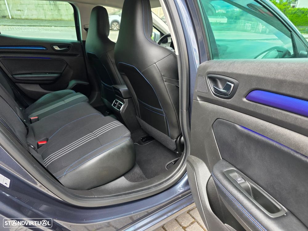 Renault Mégane 1.6 dCi GT Line J18 - 14