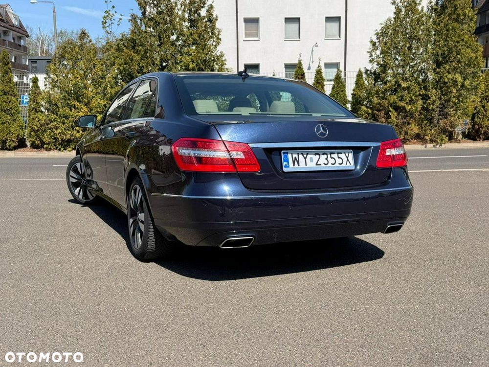 Mercedes-Benz Klasa E 500 4-Matic Avantgarde - 6