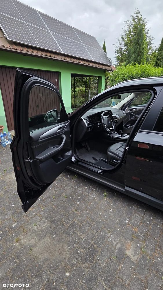 BMW X3 xDrive20i Advantage - 7