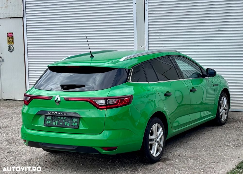 Renault Megane BLUE dCi 115 ZEN - 13