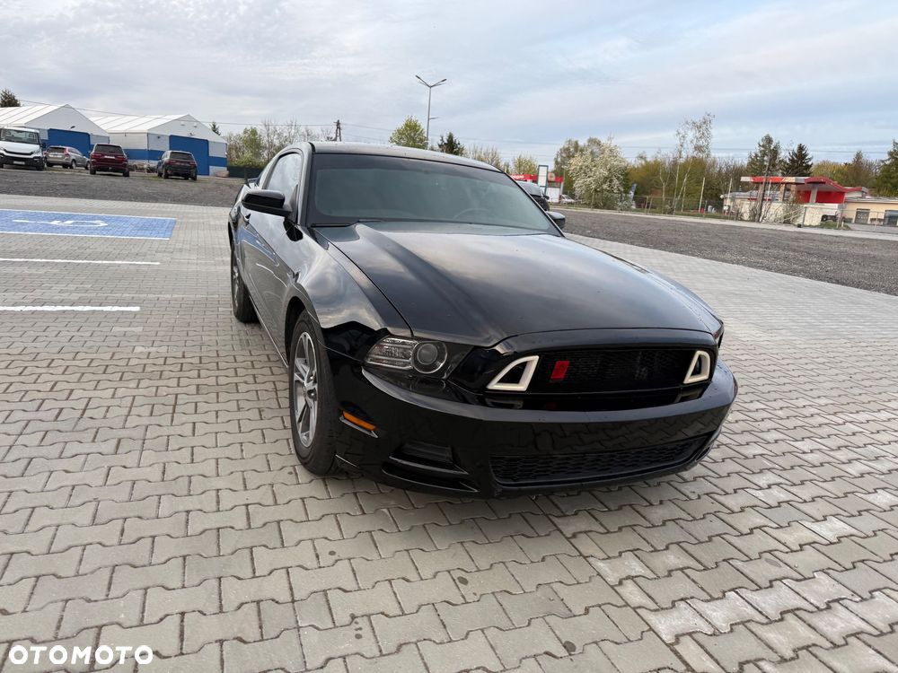 Ford Mustang 3.7 V6 Premium - 13