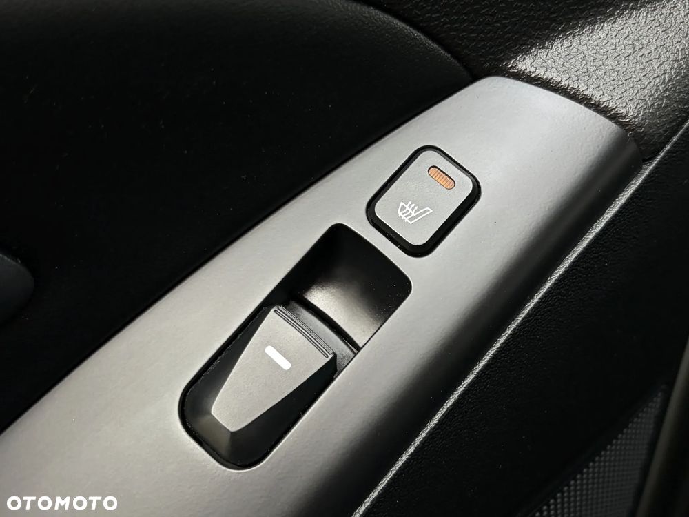 Hyundai ix35 1.7 CRDi Premium 2WD - 35