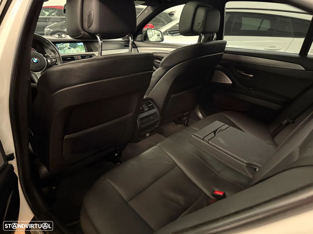 BMW 520 d Pack M Auto - 18