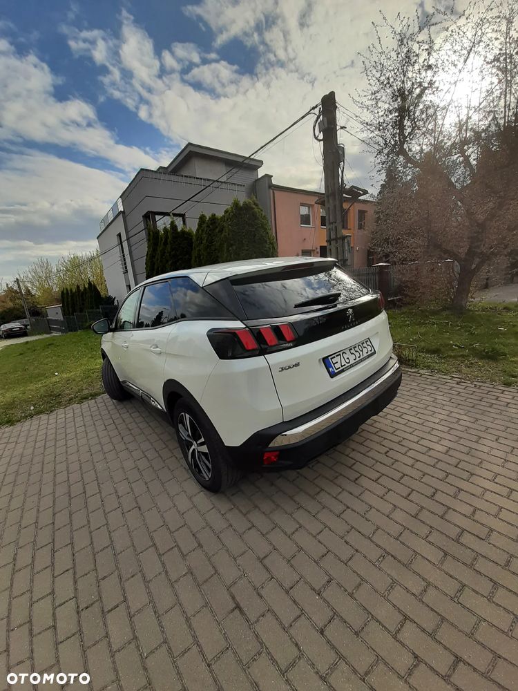 Peugeot 3008 1.2 PureTech Allure S&S - 13