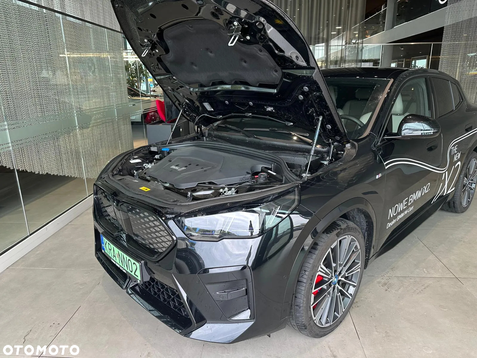 BMW iX2 eDrive20 66.5kWh M Sport Edition - 24