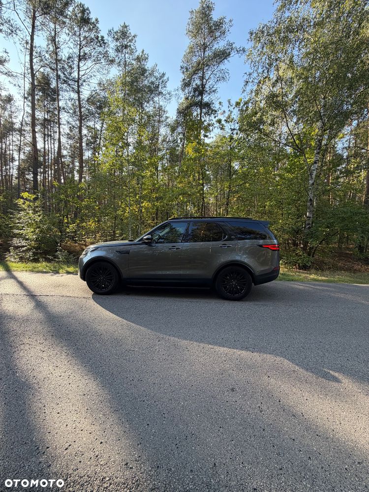 Land Rover Discovery V 3.0 Si6 HSE Luxury - 3