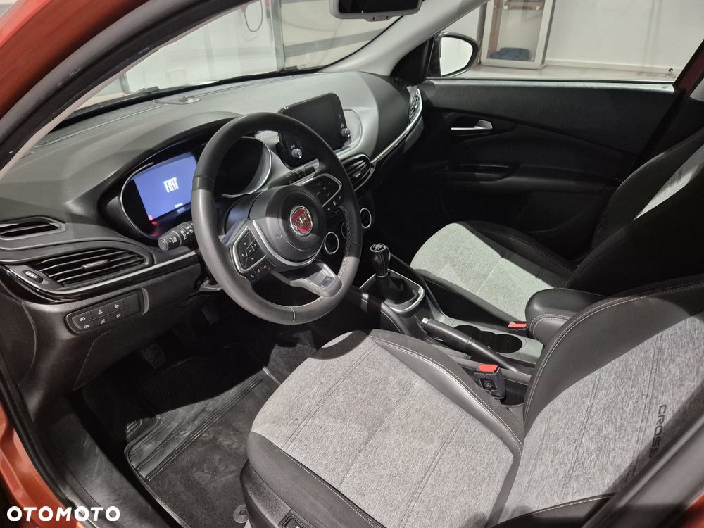 Fiat Tipo 1.0 T3 Cross - 9