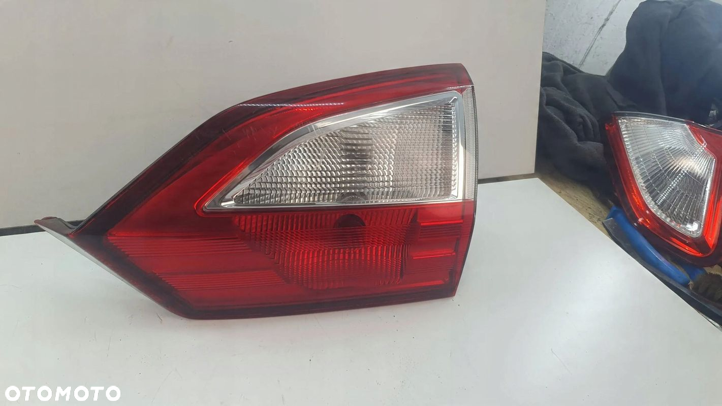 Ford Grand C-MAX MK2 II 10-15 prawa lampa tylna tył w klape $ - 2