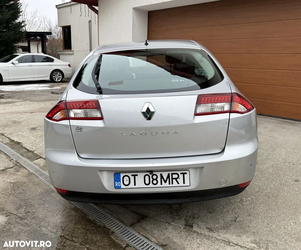 Renault Laguna - 5