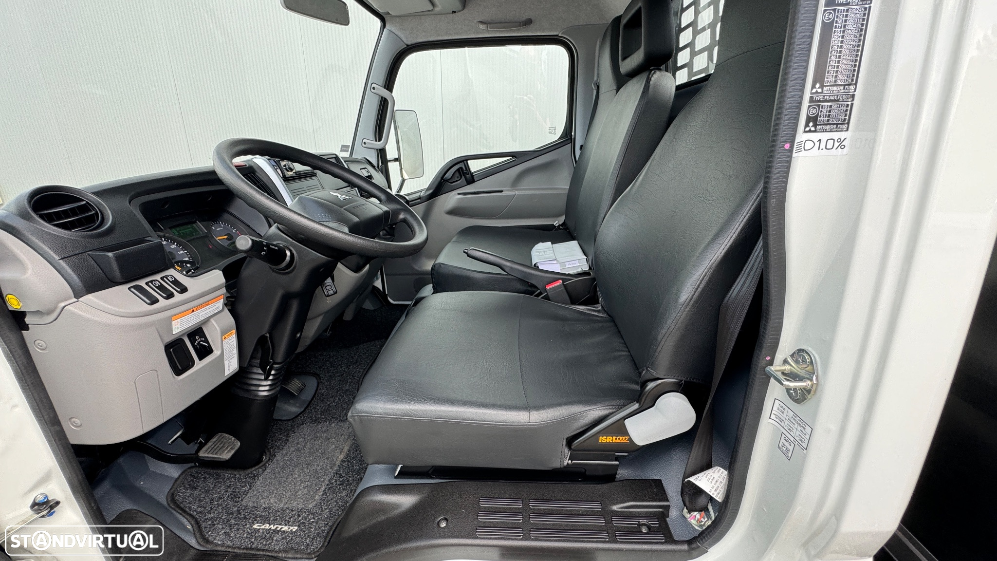 Mitsubishi Canter 3S15 Novo Modelo - 22