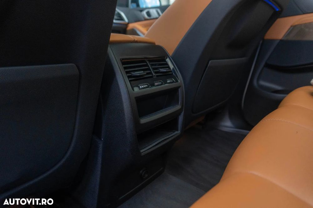 BMW X5 xDrive30d - 36