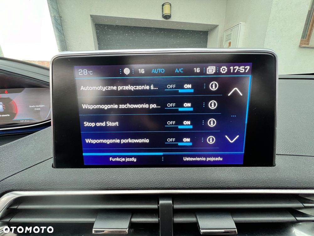 Peugeot 5008 BlueHDi 130 EAT8 GT - 31