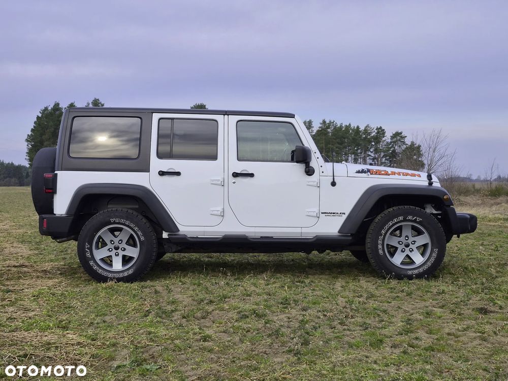 Jeep Wrangler - 13