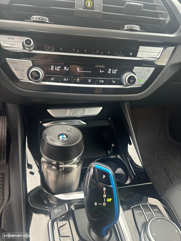 BMW iX3 Inspiring - 7