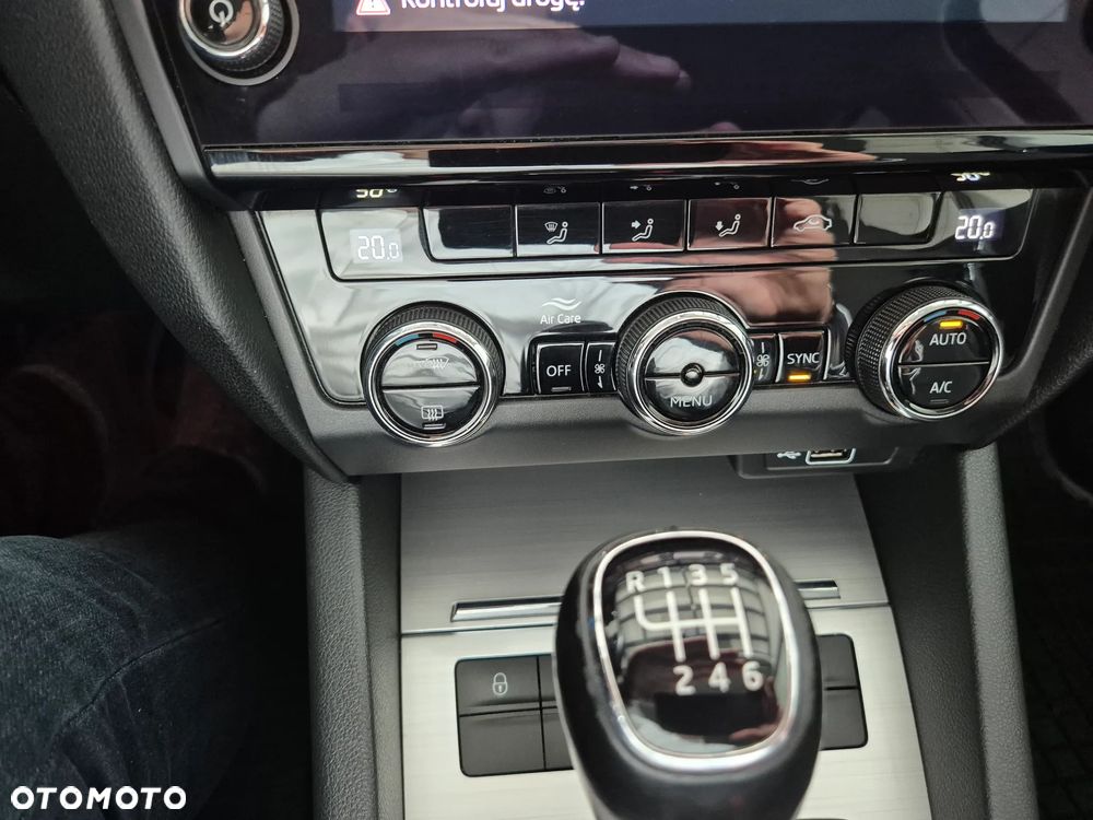 Skoda Octavia 1.5 TSI ACT Ambition - 20