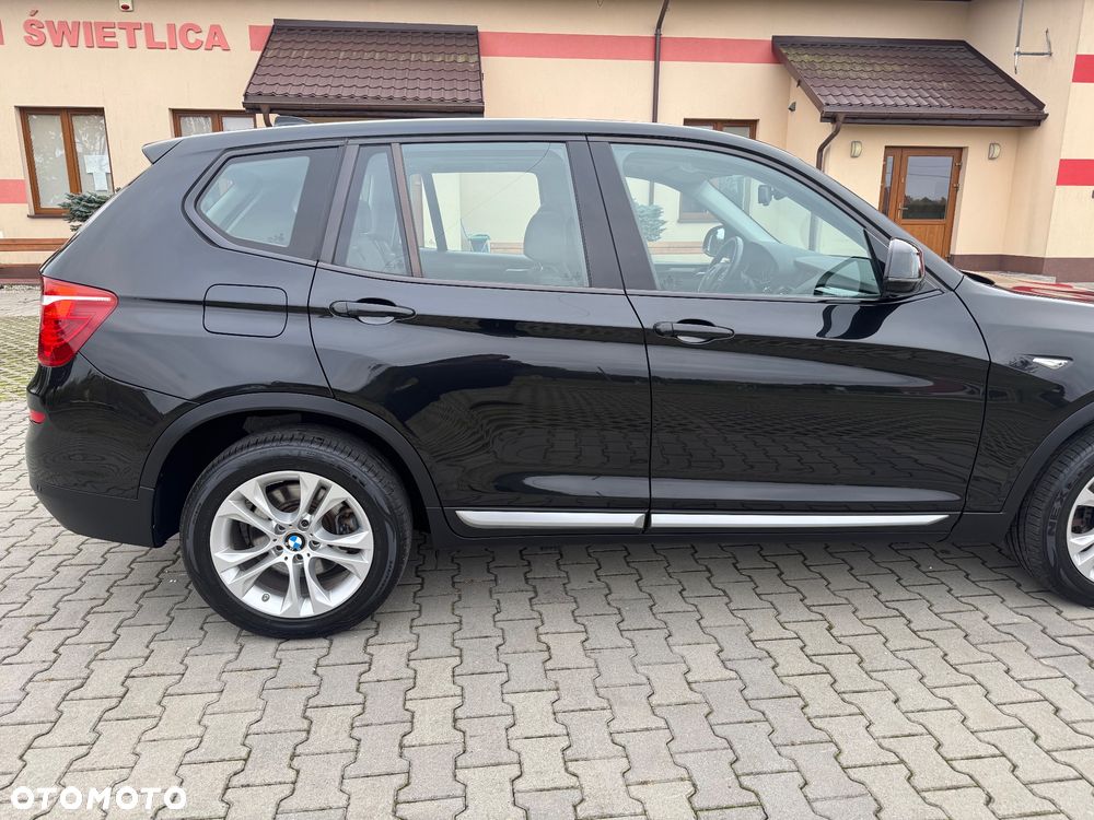 BMW X3 sDrive18d xLine - 10