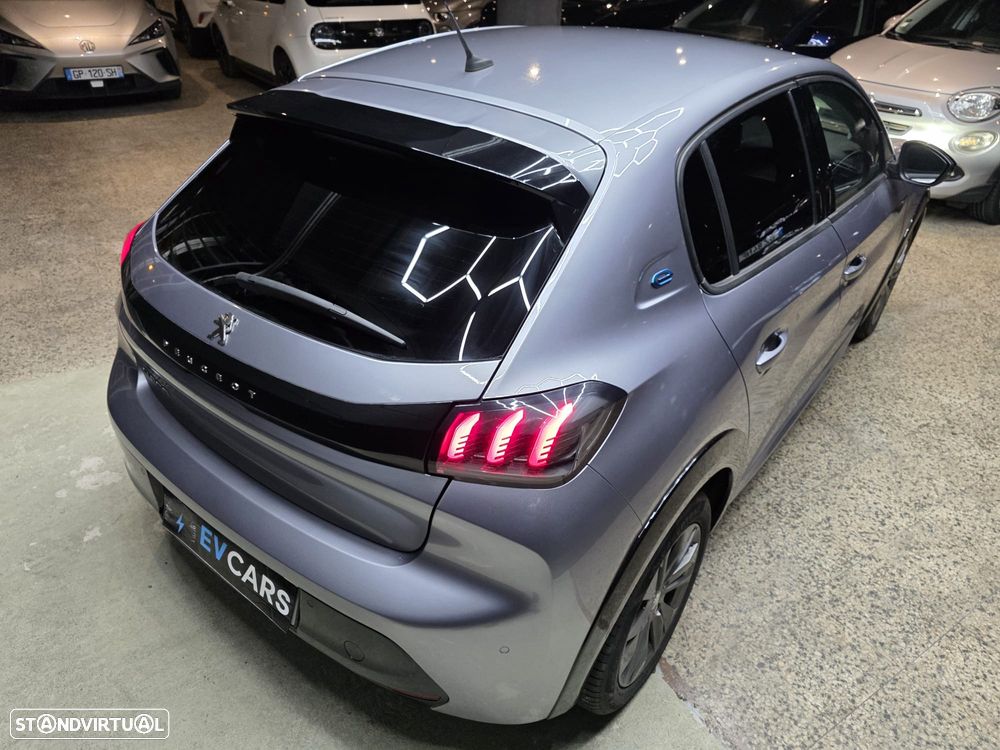 Peugeot e-208 Active Pack - 14