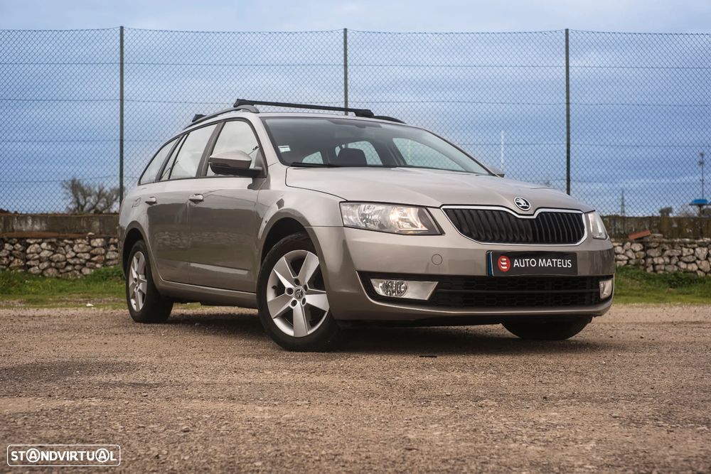 Skoda Octavia Break 1.6 TDi Ambition DSG - 3