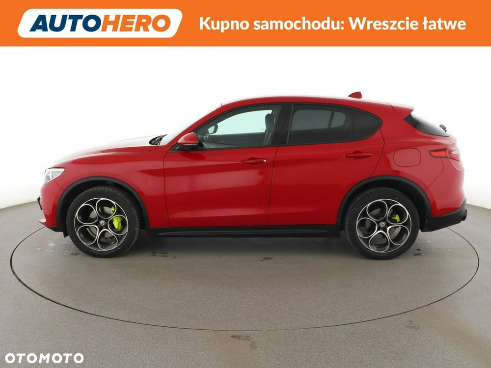 Alfa Romeo Stelvio 2.0 Turbo 16V AT8-Q4 Lusso - 3