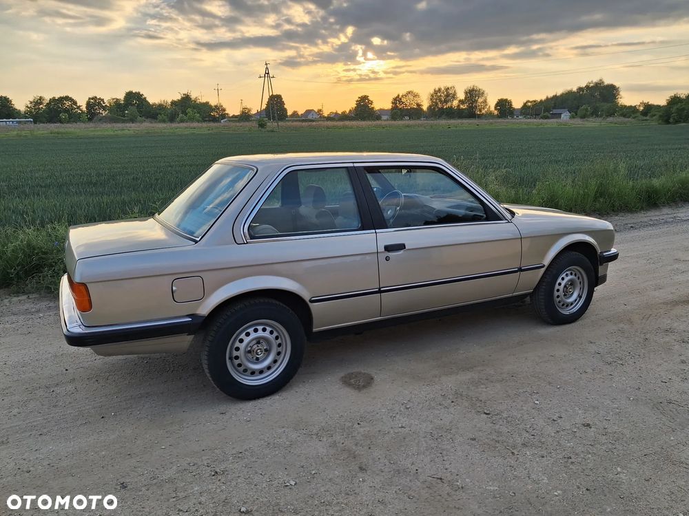 BMW Seria 3 316 - 13