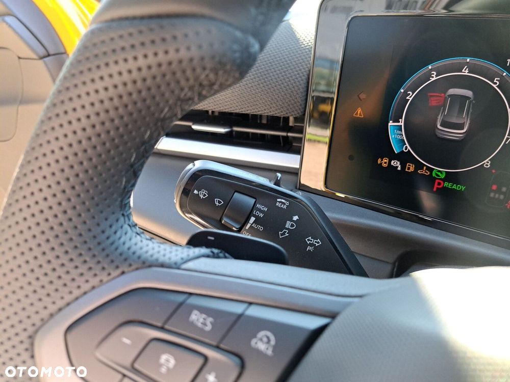 Volkswagen T-Roc 1.5 eTSI R-Line DSG - 21