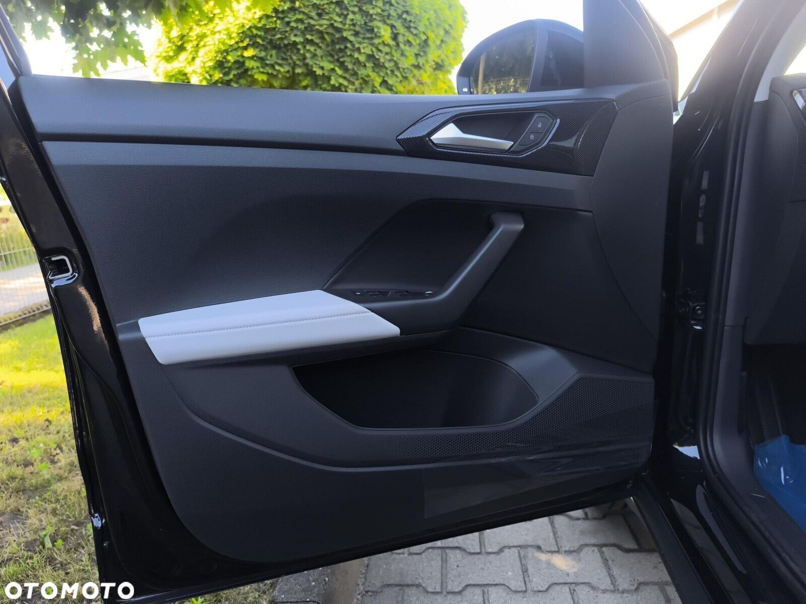 Volkswagen T-Cross - 10