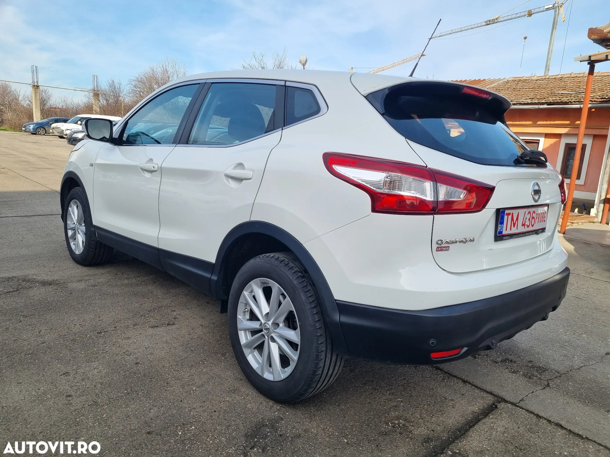 Nissan Qashqai 1.6 DCI ALL-MODE 4x4i TEKNA - 6