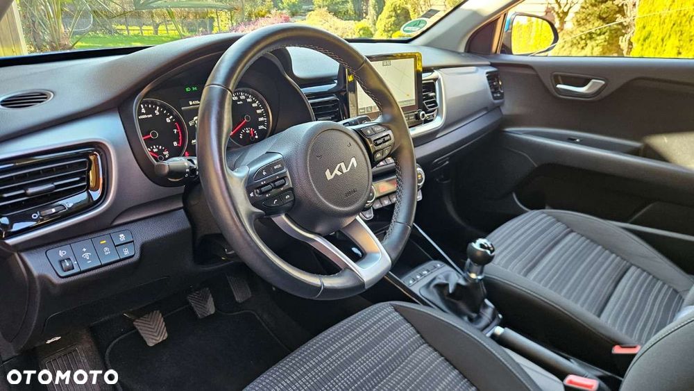 Kia Stonic - 16