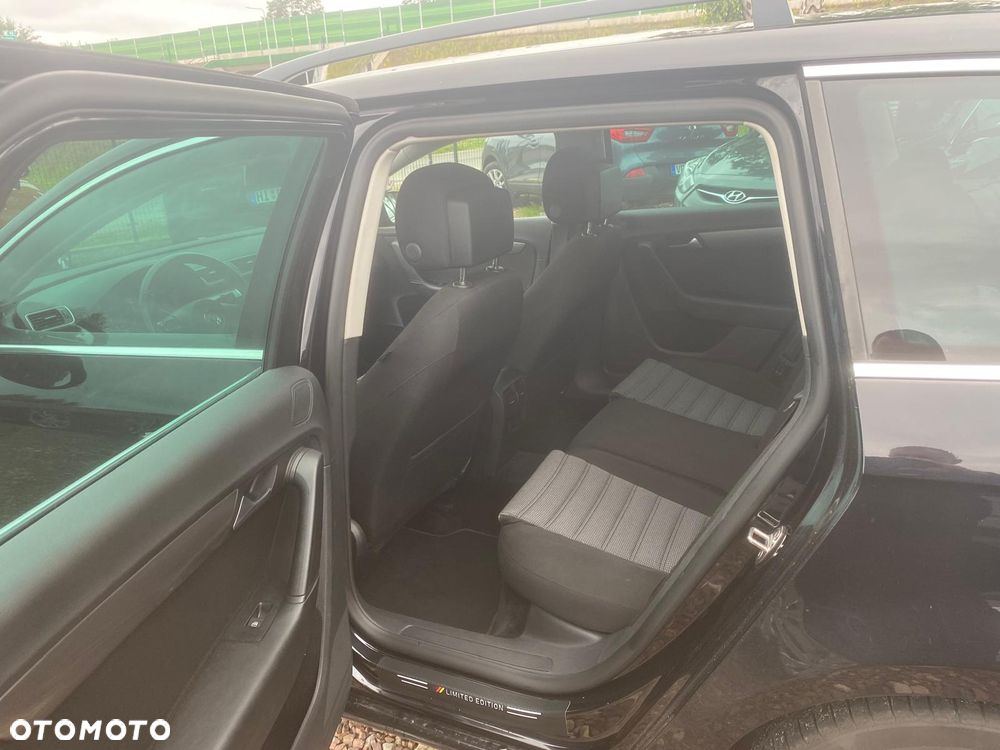 Volkswagen Passat 2.0 TDI DSG BlueMotion Technology Comfortline - 17