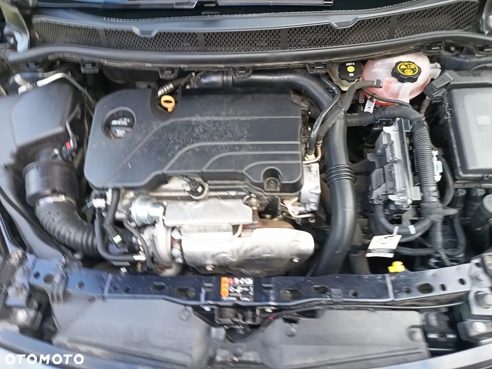 Opel Astra 1.4 T Elite S&S - 32