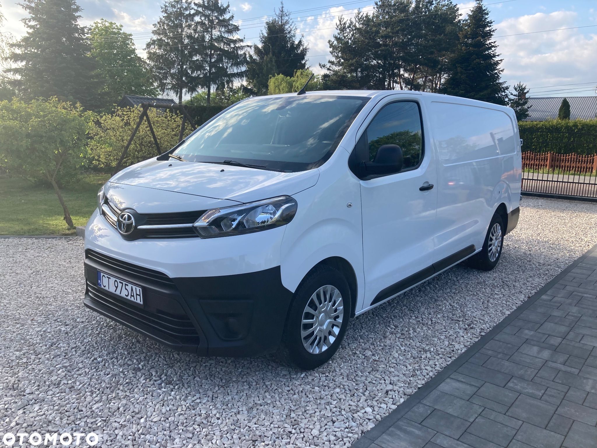 Toyota Proace - 1