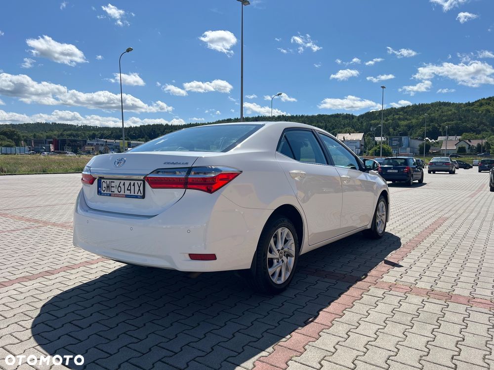 Toyota Corolla 1.6 Prestige - 9