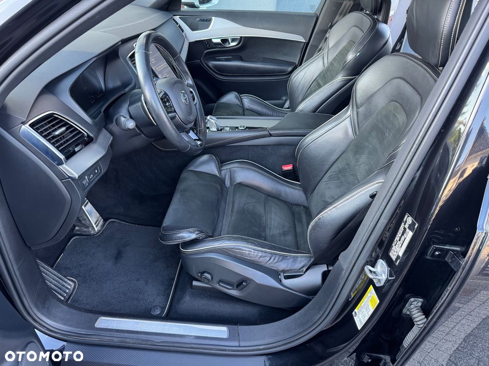 Volvo XC 90 - 18