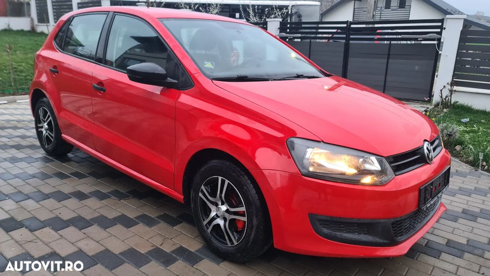 Volkswagen Polo 1.2 Comfortline - 1