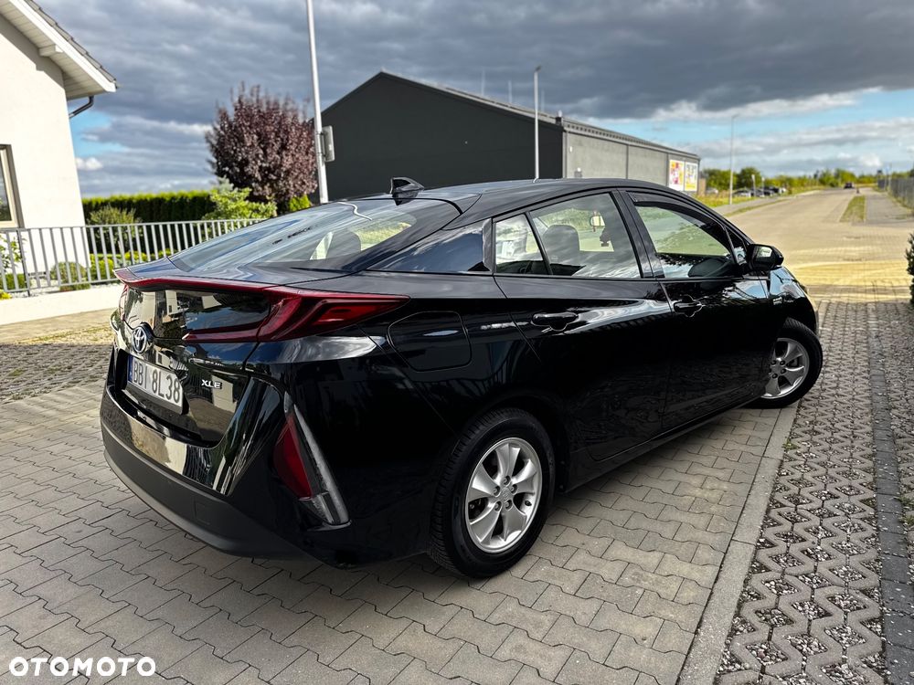 Toyota Prius 1.8 Hybrid Prestige - 6