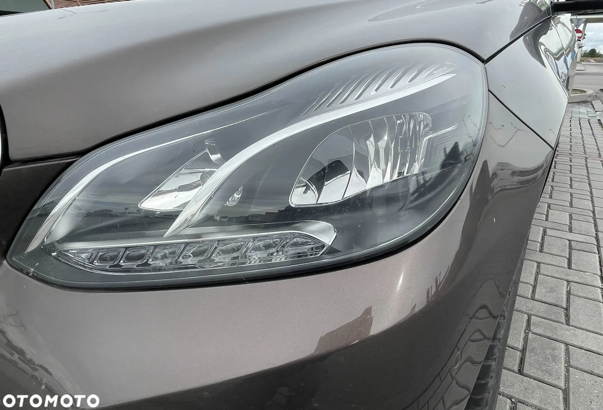 Mercedes-Benz Klasa E 220 T BlueTEC BlueEFFICIENCY Edition 9G-TRONIC Edition - 13