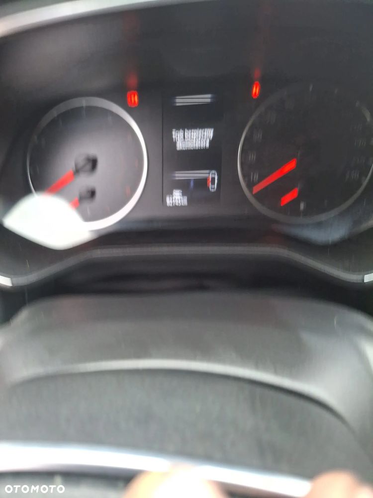 Renault Clio - 15