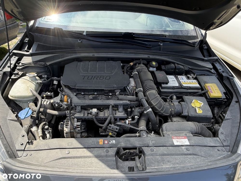 Kia Ceed 1.5 T-GDI Business Line - 25