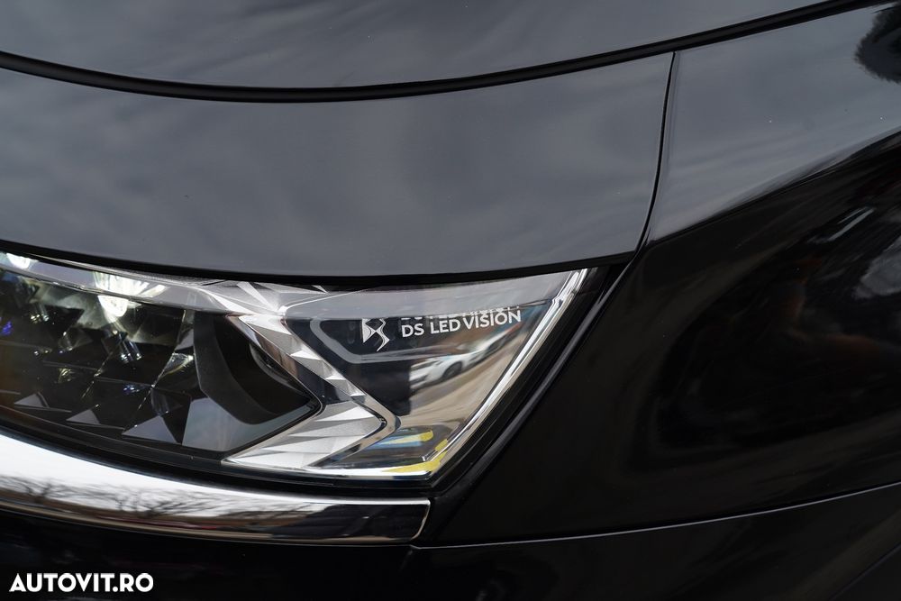 Citroën DS7 4x4 300 OPERA - 18