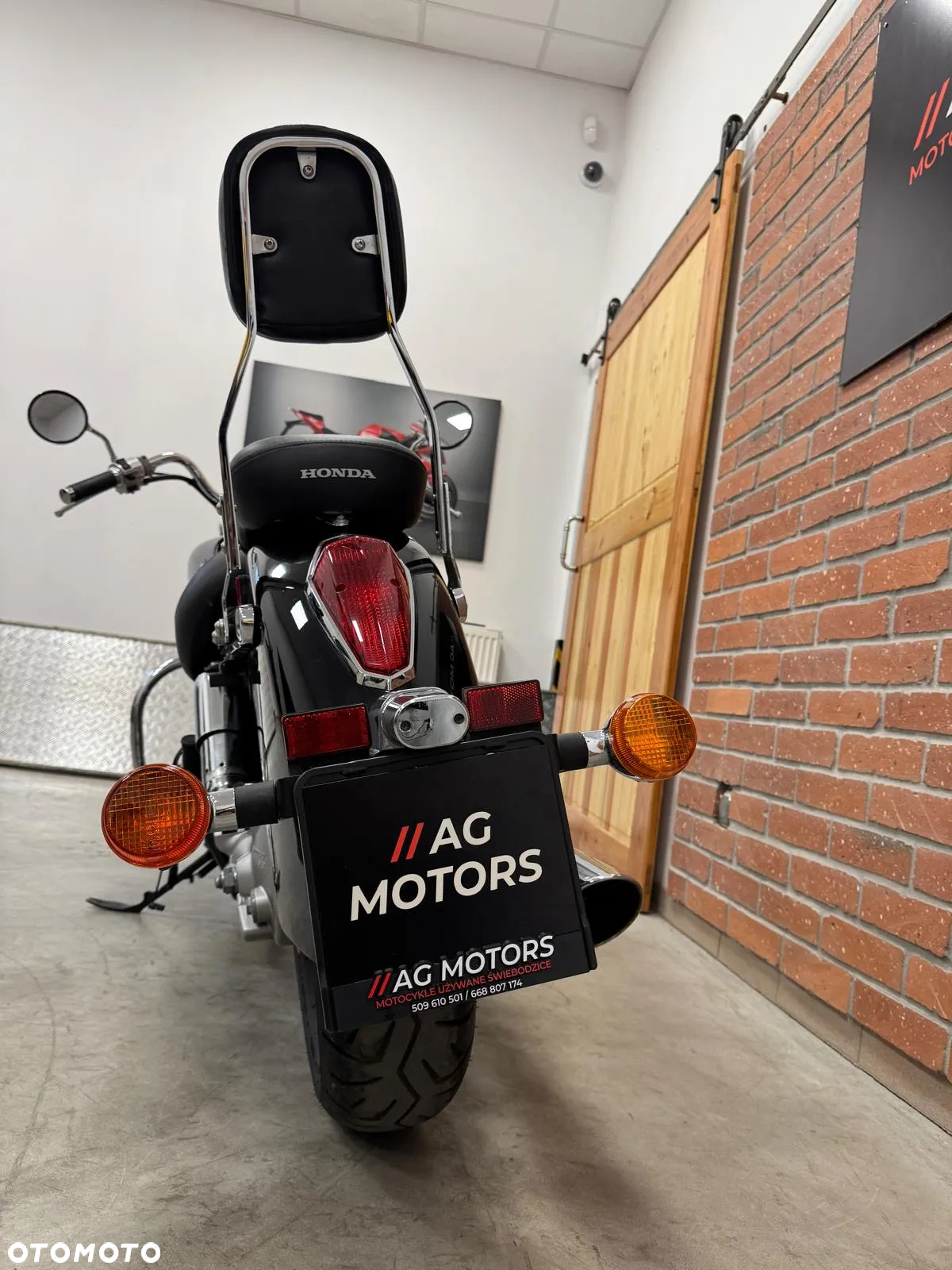 Honda VT - 13