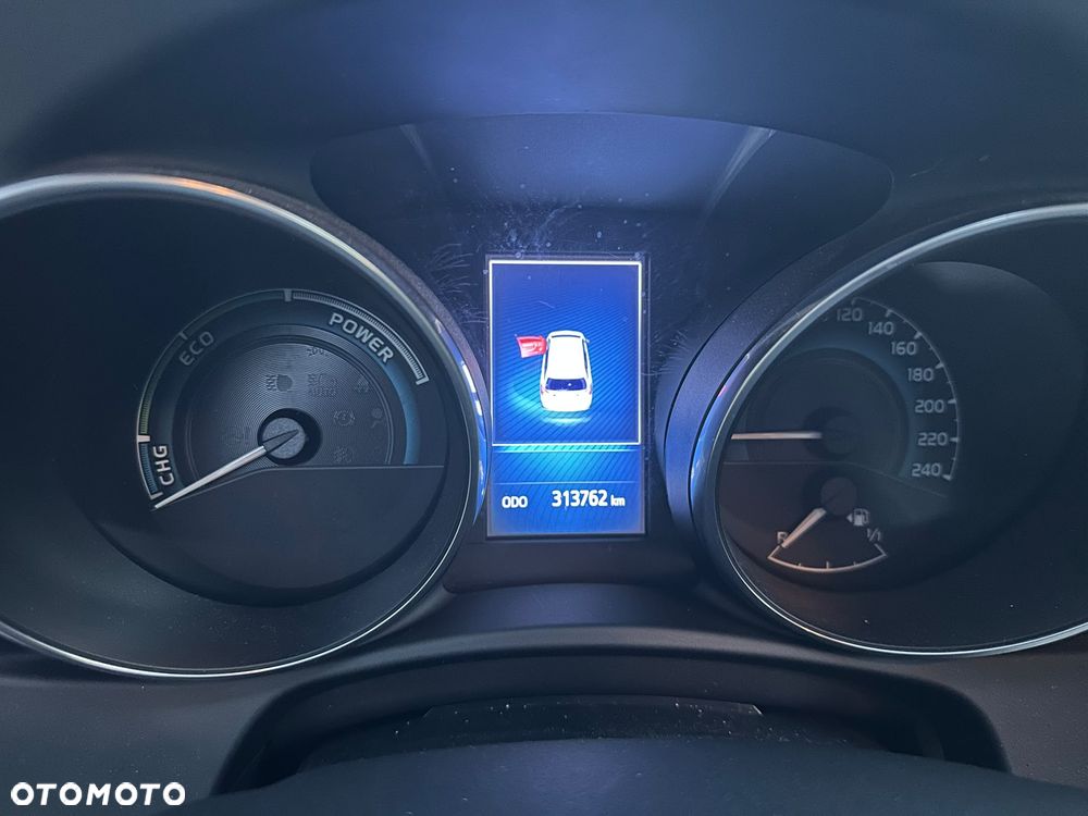 Toyota Auris 1.8 HSD Luna - 9