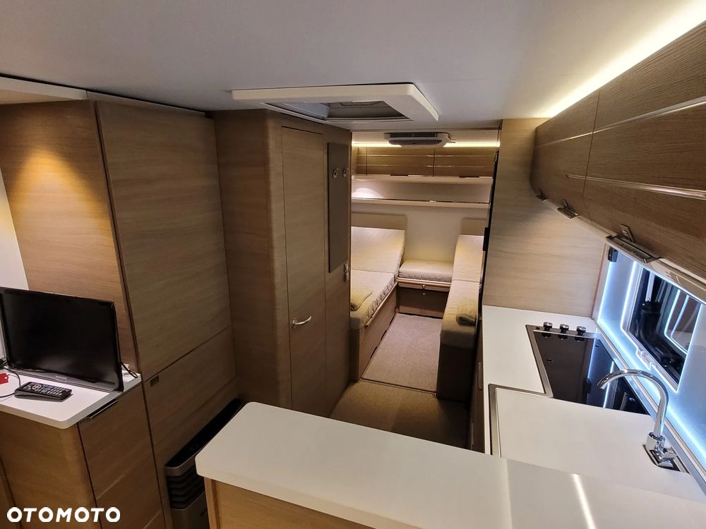 Adria Adora 613UL, klimatyzacja,przedsionek, 5-osobowa - 7