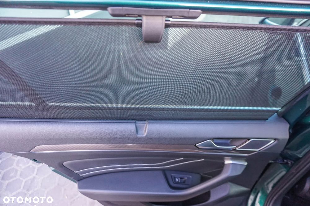 Volkswagen Passat - 28