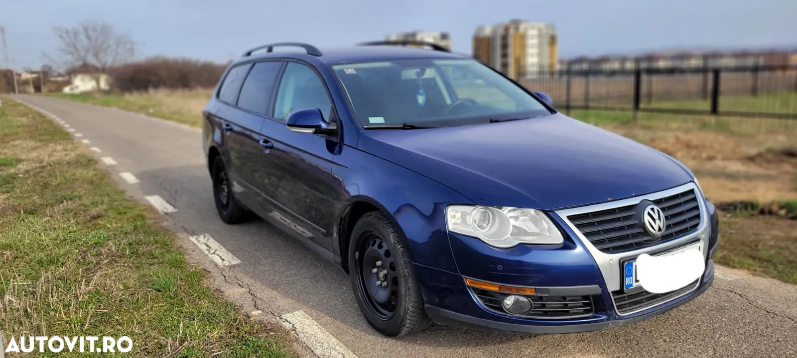 Volkswagen Passat Variant 2.0 TDI DPF DSG Highline - 3