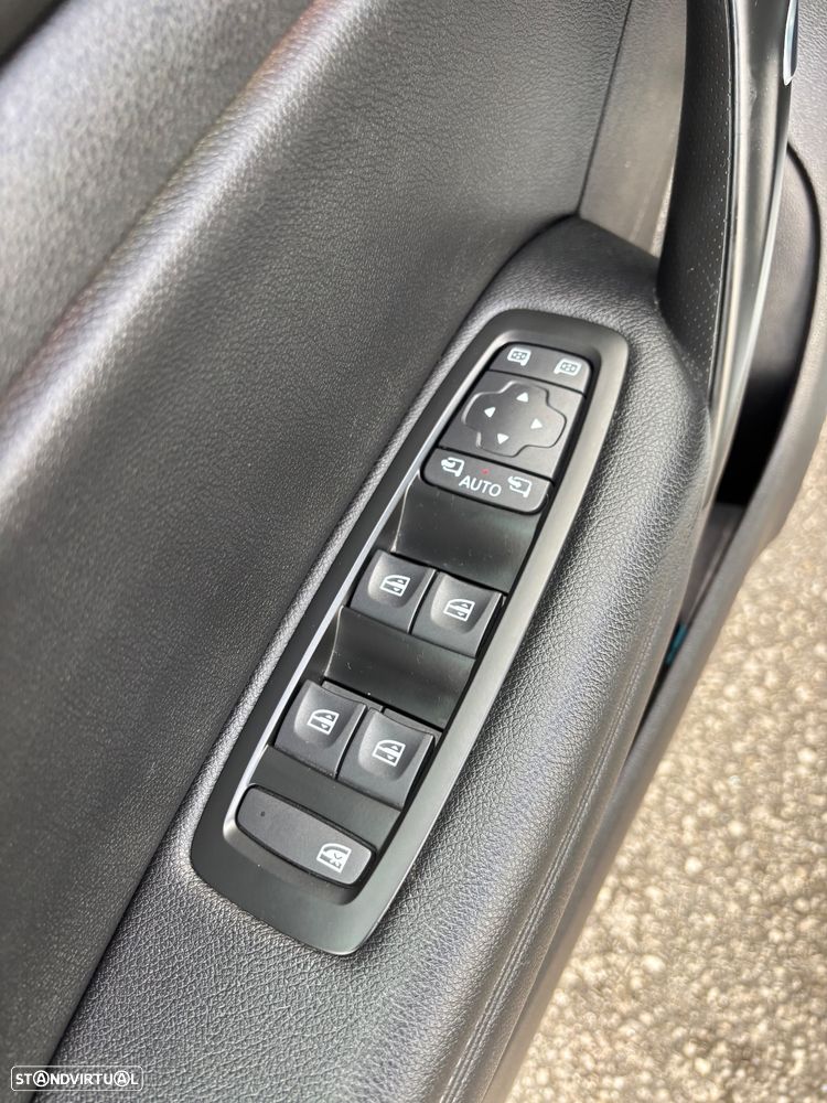 Renault Mégane TCe 140 GPF BOSE EDITION - 15