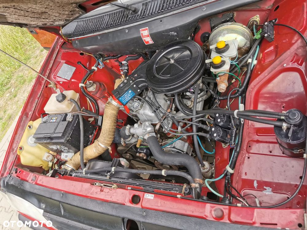 Polonez Caro - 28