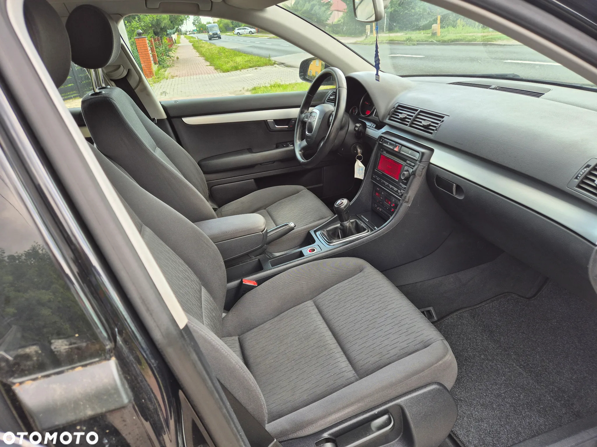 Audi A4 Avant 2.0 TDI - 12