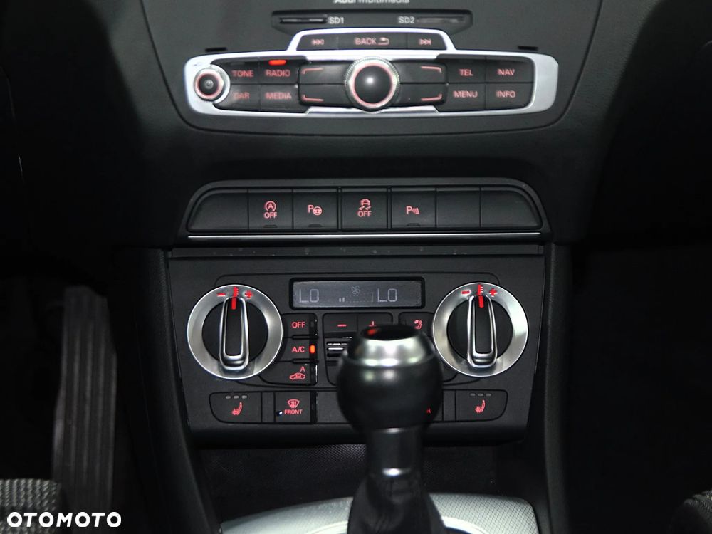 Audi Q3 1.4 TFSI S tronic - 22