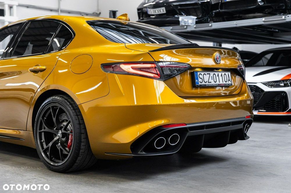 Alfa Romeo Giulia - 18